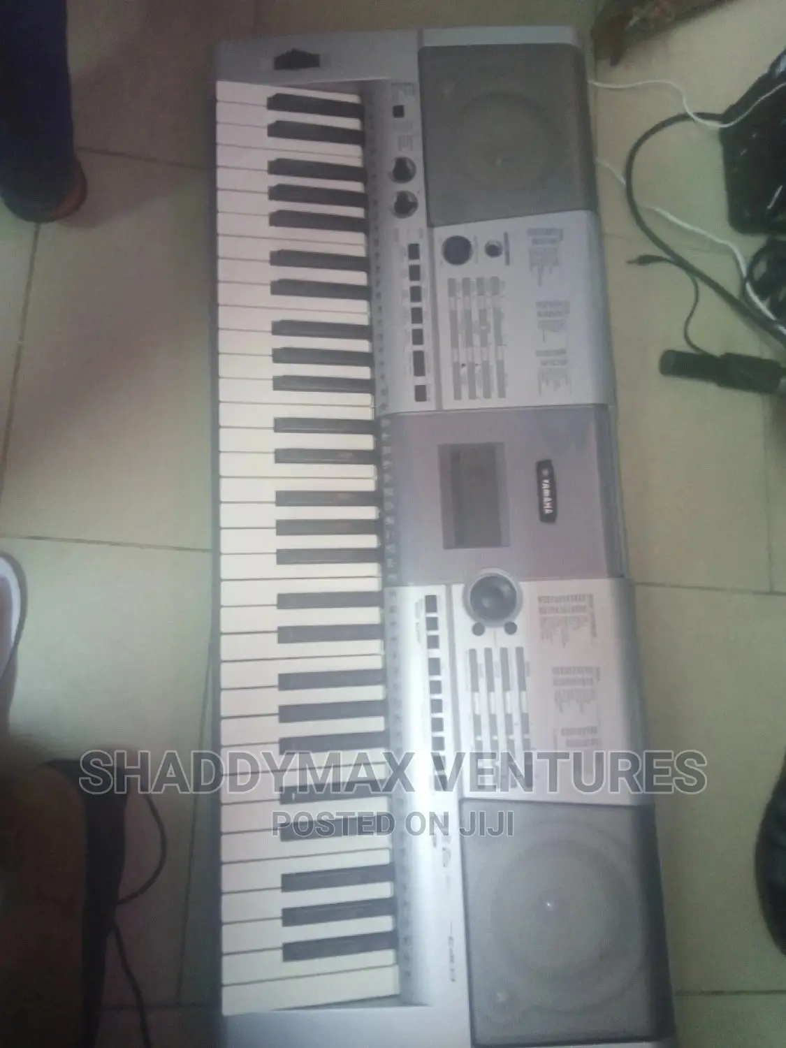 Yamaha PSR E 403