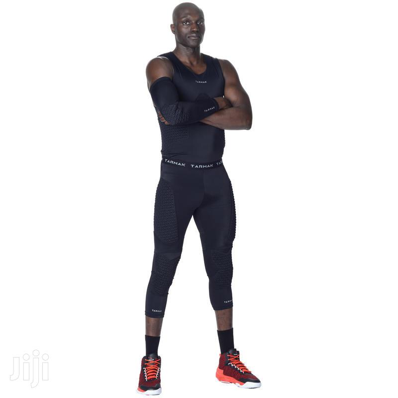 Basketball Knee Sleeve for Intermediate Players - Black