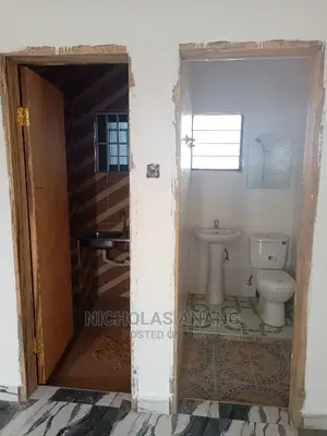 1bdrm House in Bush Road, Teshie for rent