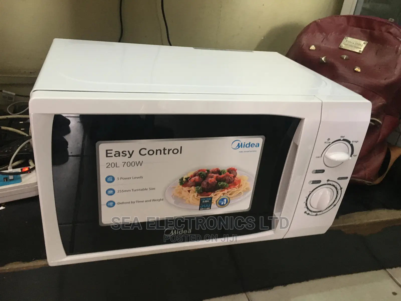 Midea Microwave 20L