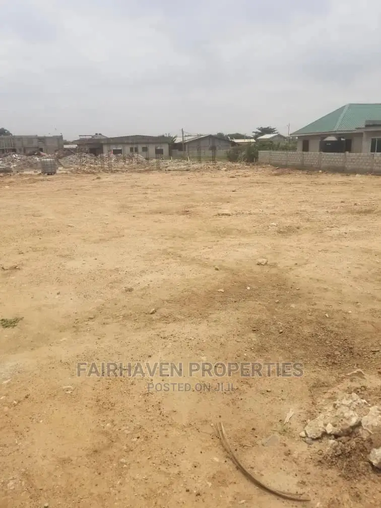 1 or 2 Plots of Land for Sale at Tseaddo