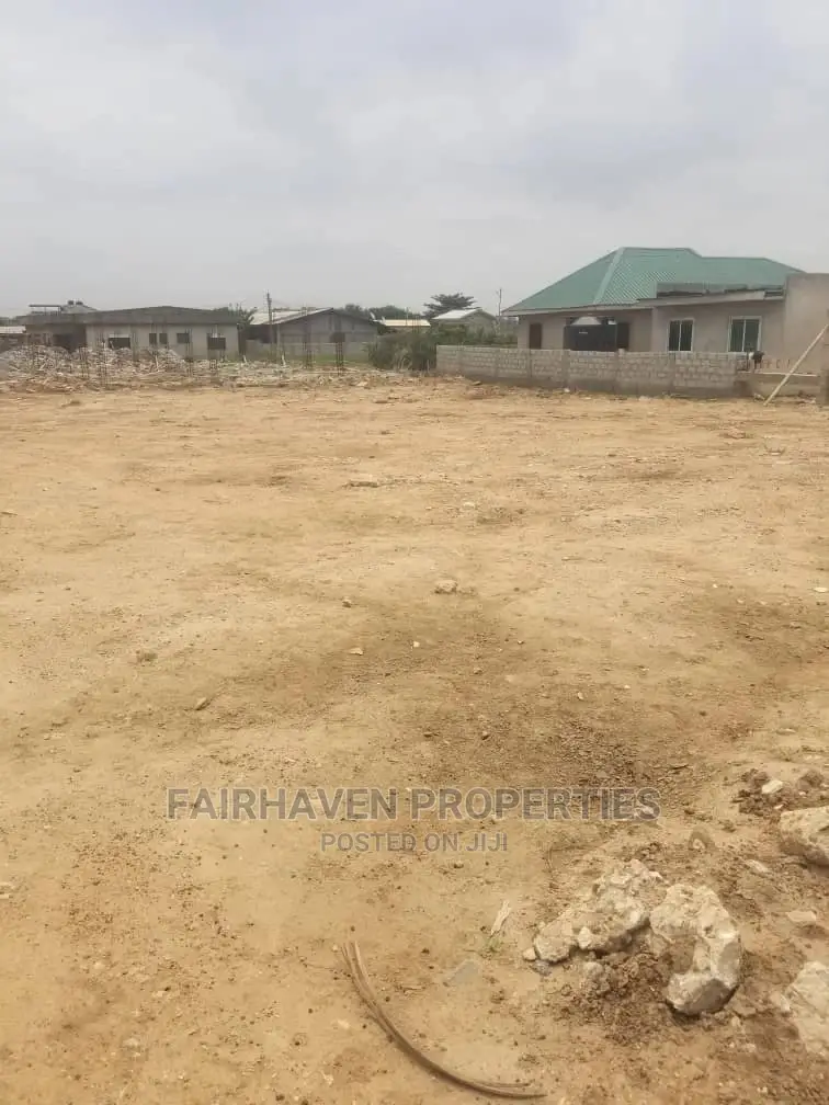 1 or 2 Plots of Land for Sale at Tseaddo