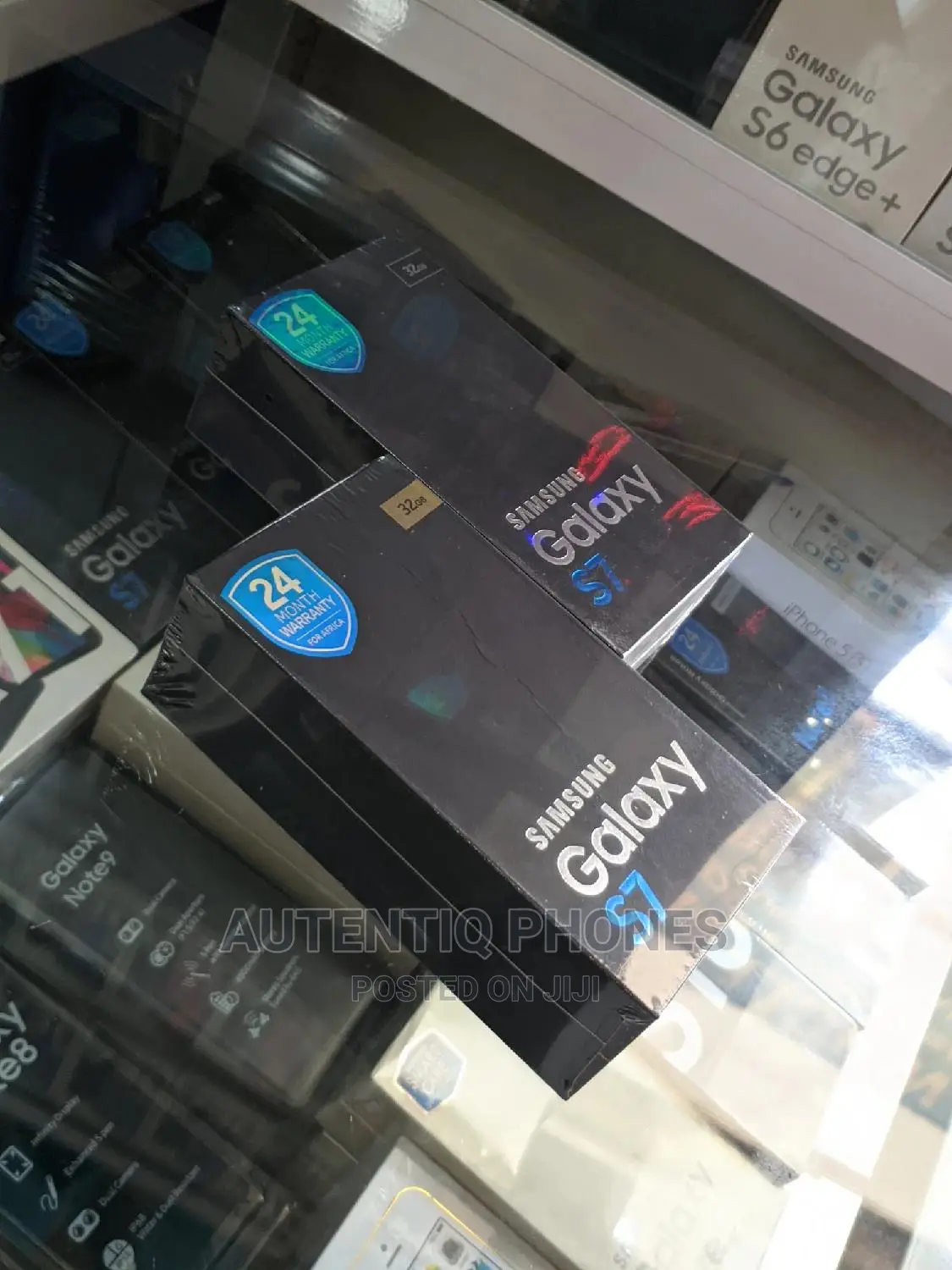 New Samsung Galaxy S7 32 GB Gold