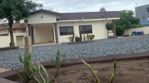3bdrm House in Dr Roko, A&C Mall Area for rent