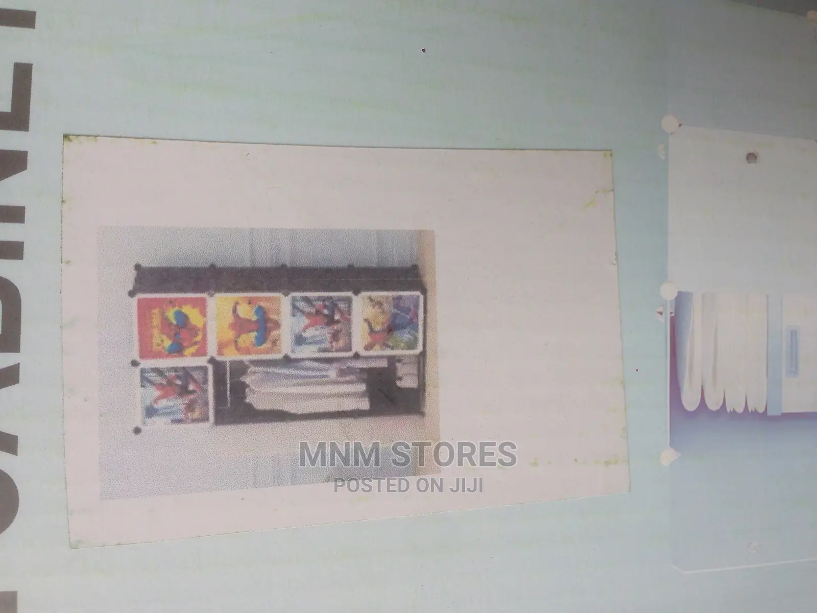 8 Cubes Plastic Wardrobe