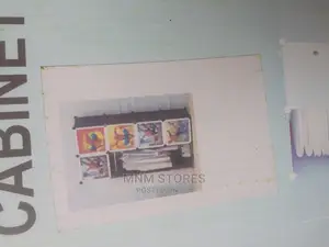 8 Cubes Plastic Wardrobe