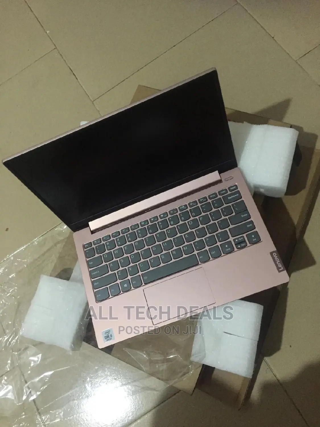 New Laptop Lenovo Ideapad 3 8GB Intel Core I5 SSD 256GB