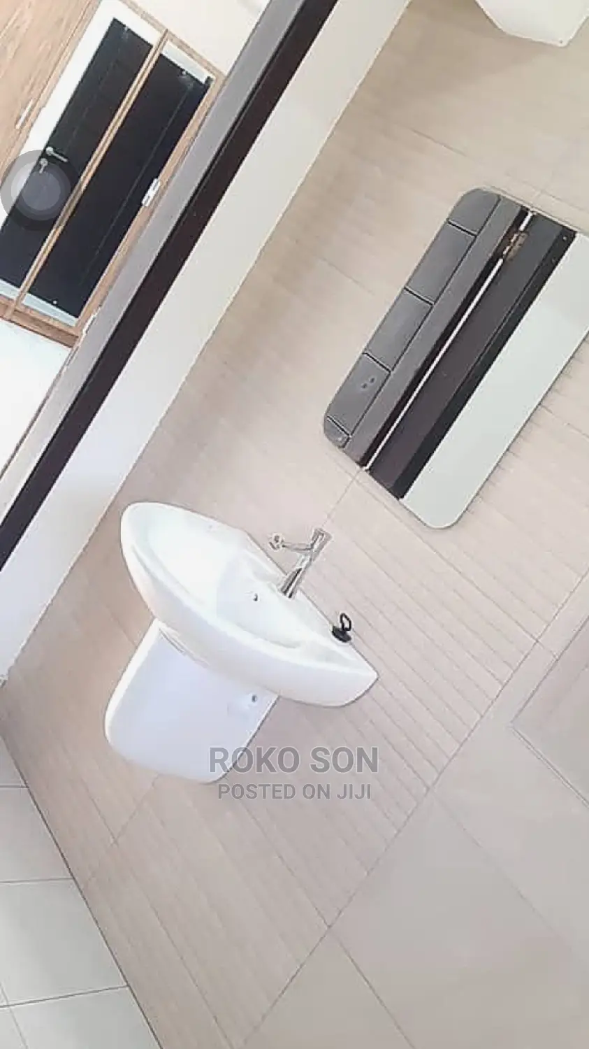 3bdrm House in Dr Roko, A&C Mall Area for rent