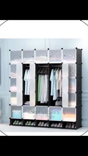 Plastic Wardrobe 25 Cubes