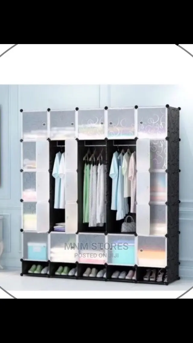 Plastic Wardrobe 25 Cubes