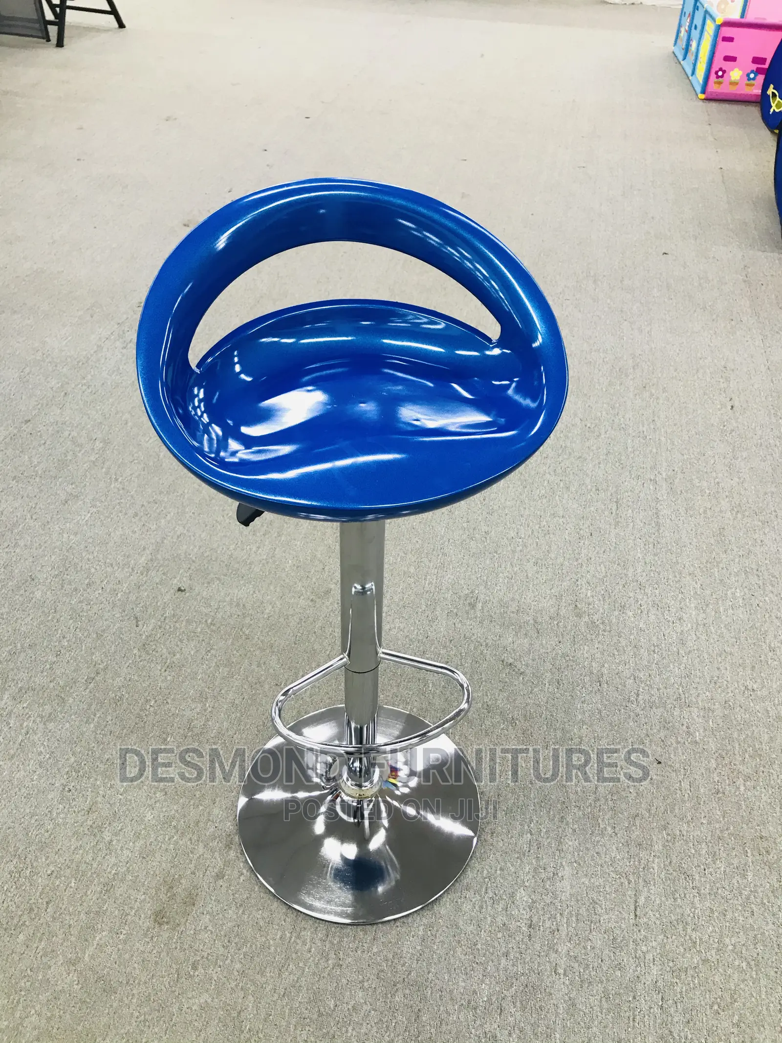 Bar Chair.