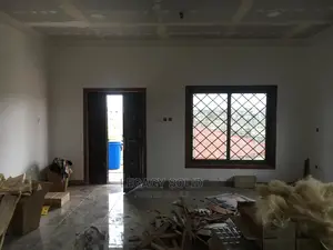2bdrm Apartment in Legacy Consult, Ledzokuku-Krowor for Rent