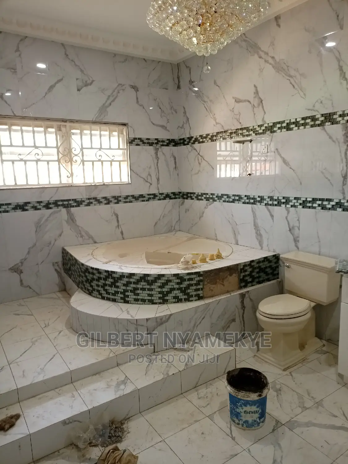 Professional and Experience Tiler for Your Project