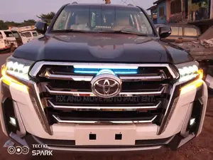 Toyota Land Cruiser(Prado/V8) 2021 Model UPGRADE Available