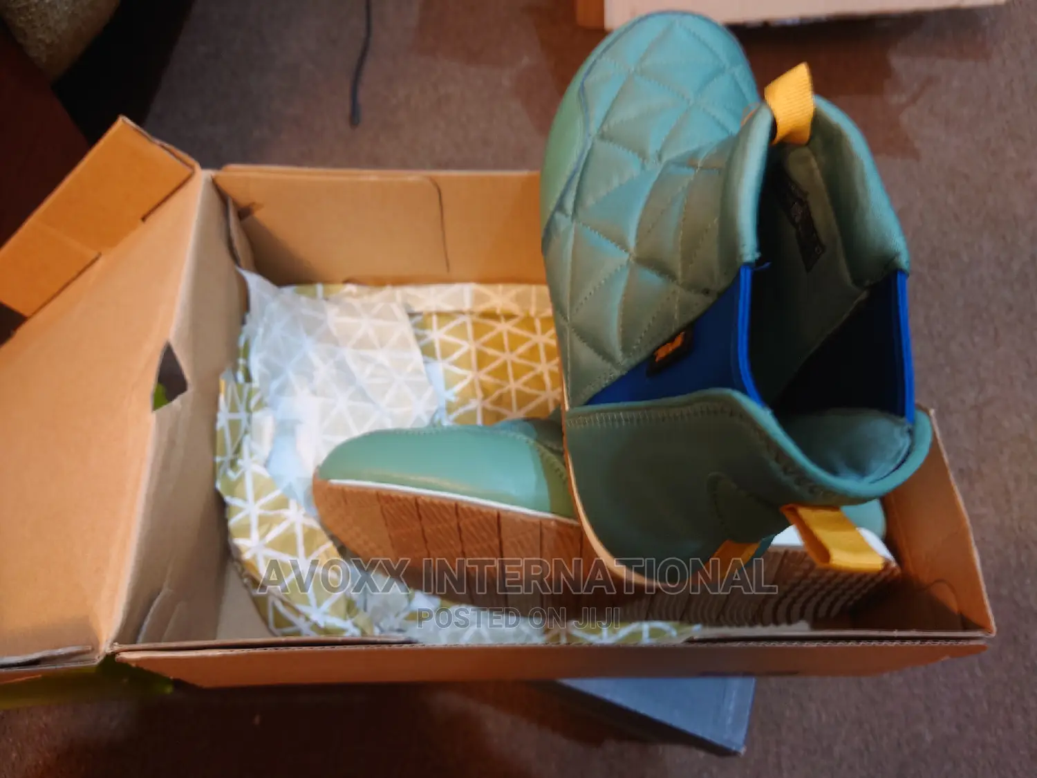 Teva Ember Mid Boots - Size 37 .Geniune