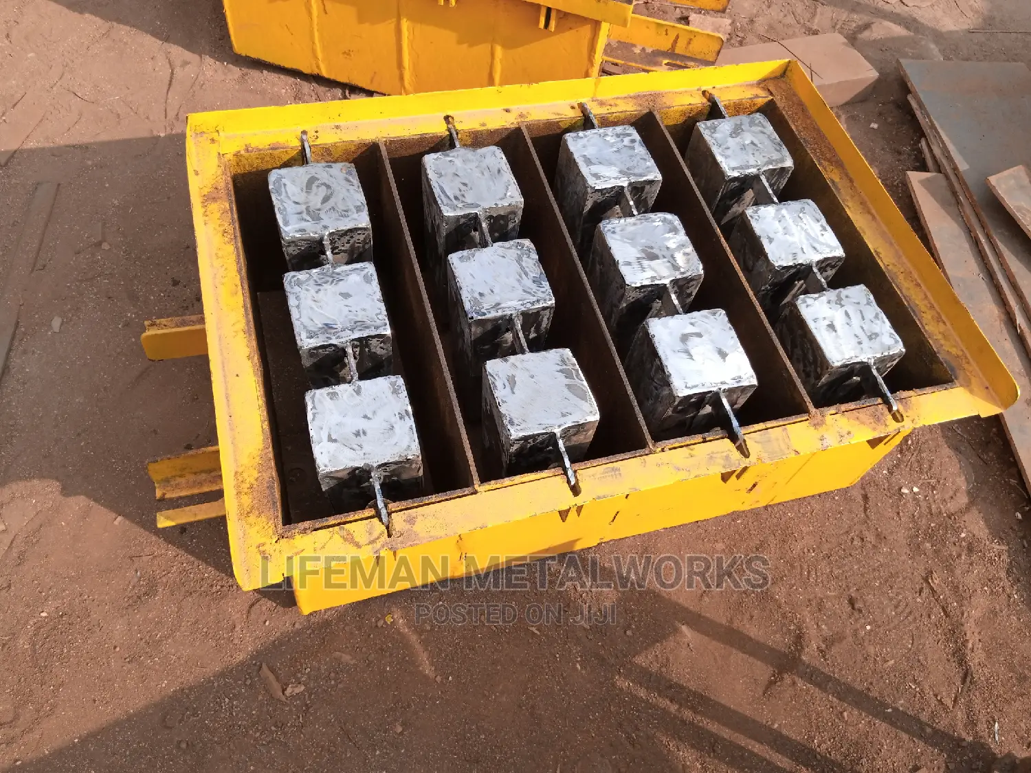 4 in 1 Hollow Moulds