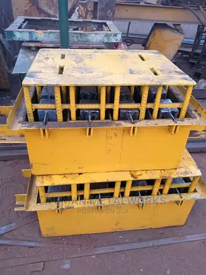 4 in 1 Hollow Moulds