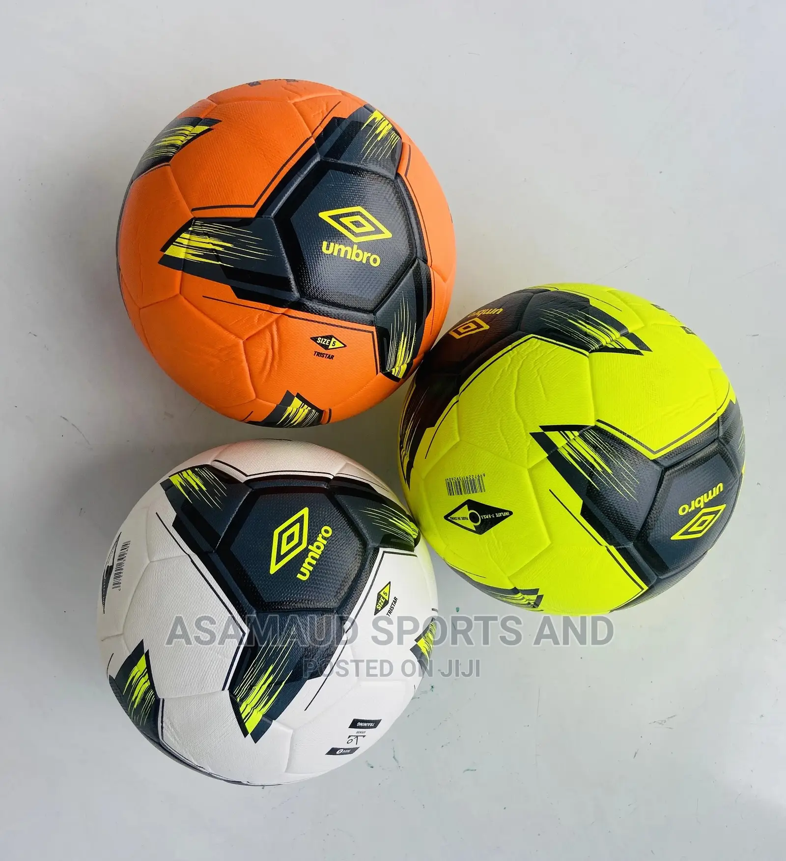 Authentic Football Suitable on All Pitch at Cool Price