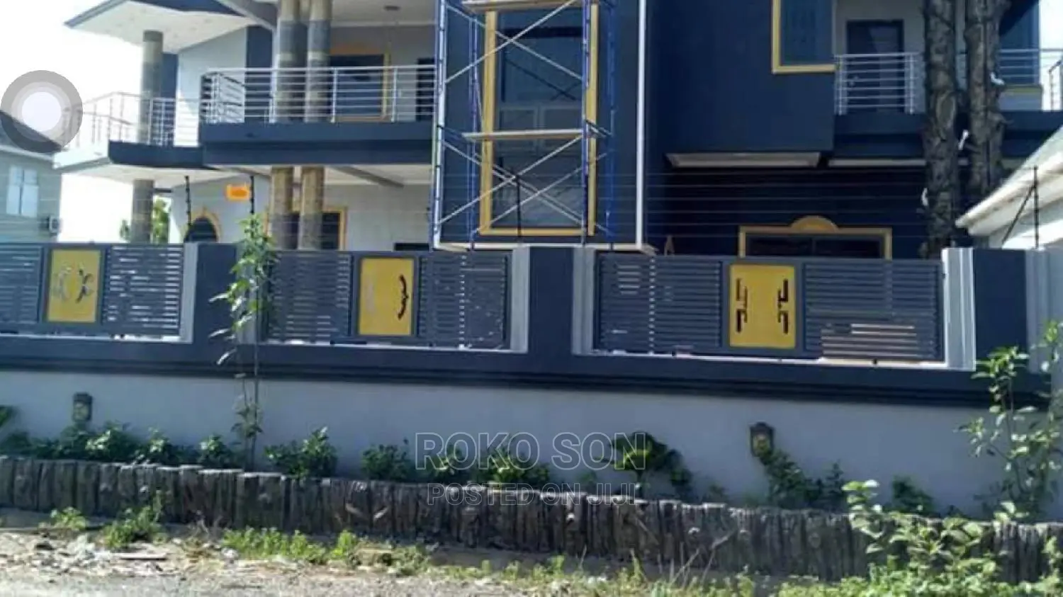 7bdrm Mansion in Dr Roko, Villa Victoria Hotel for Sale