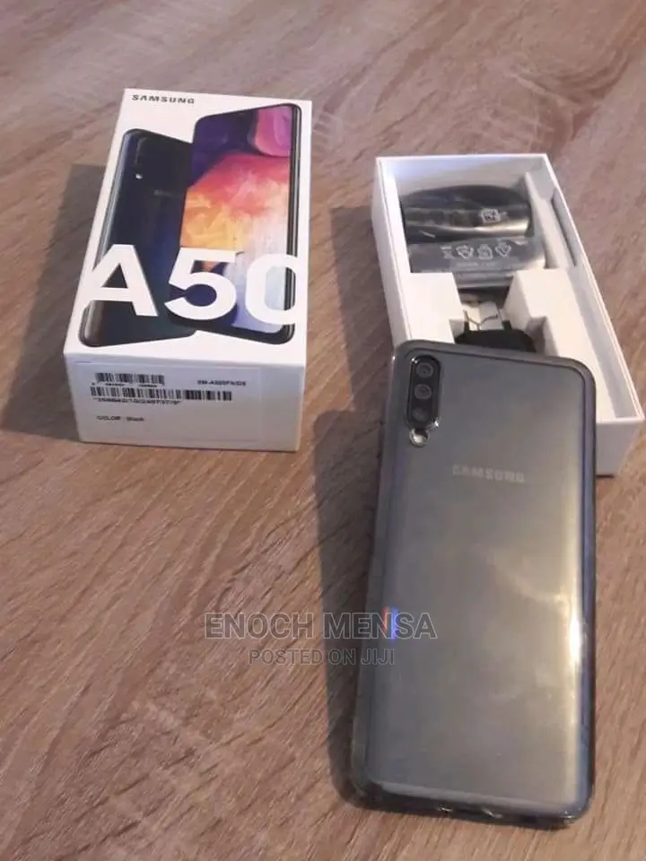 New Samsung Galaxy A50 128 GB Black