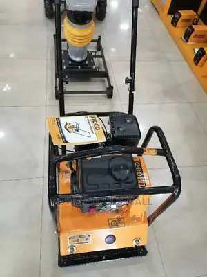 GCP125-2 (Gasoline Plate Compactor Reversible)