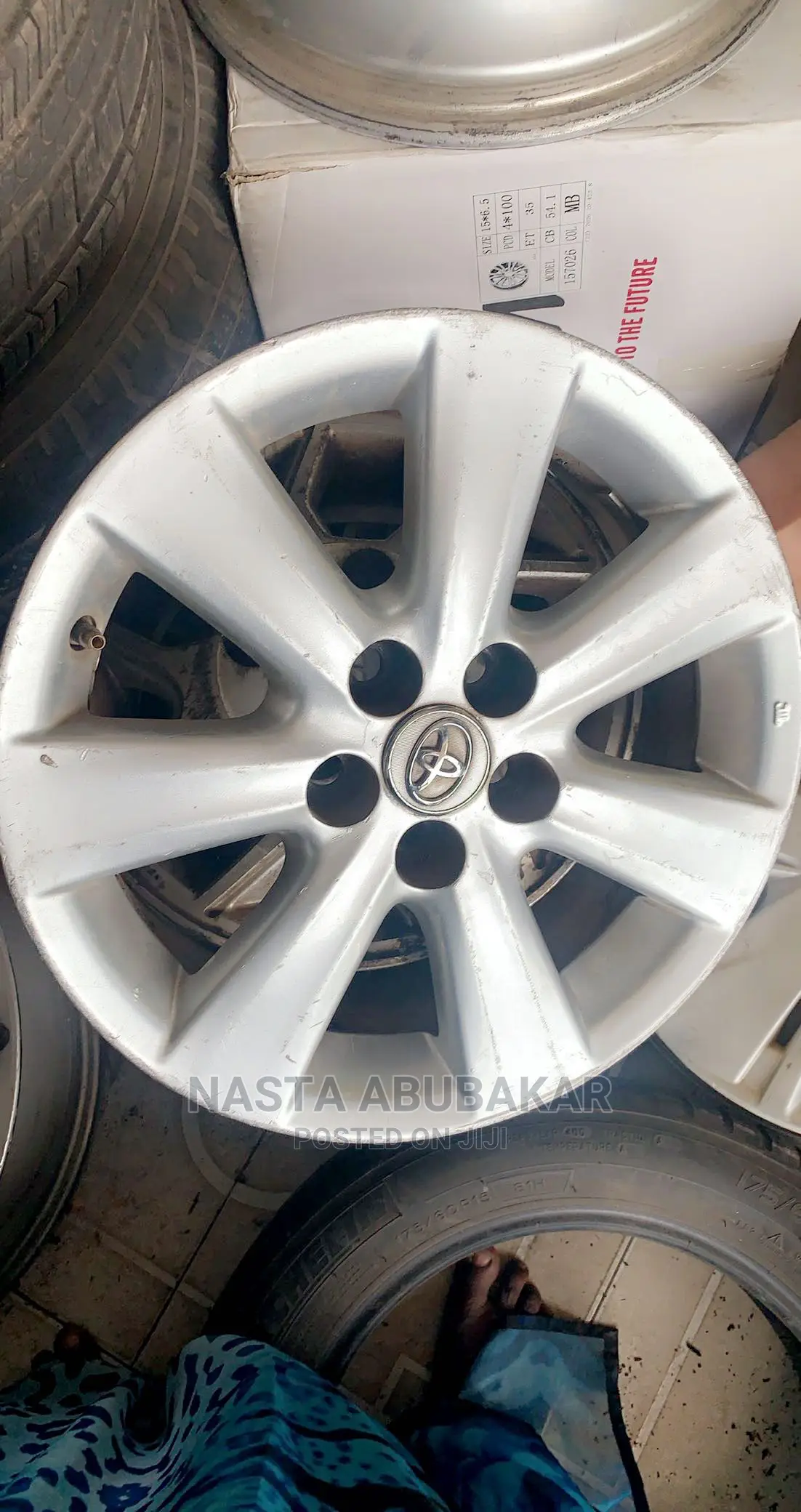 Toyota Corolla 15 Inches