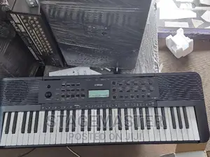 Yamaha PSR 273
