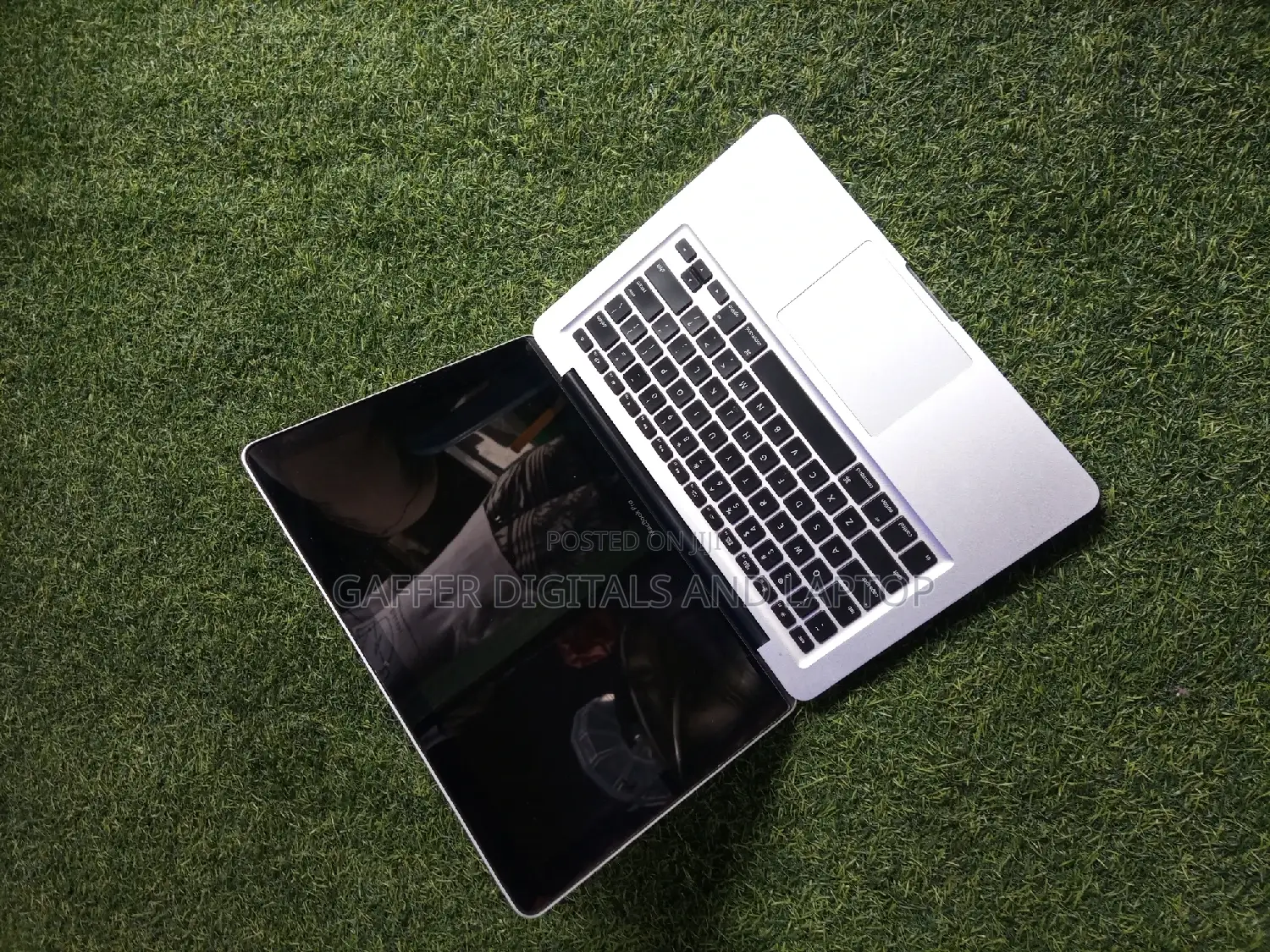 Laptop Apple MacBook Pro 2012 4GB Intel Core I5 HDD 500GB