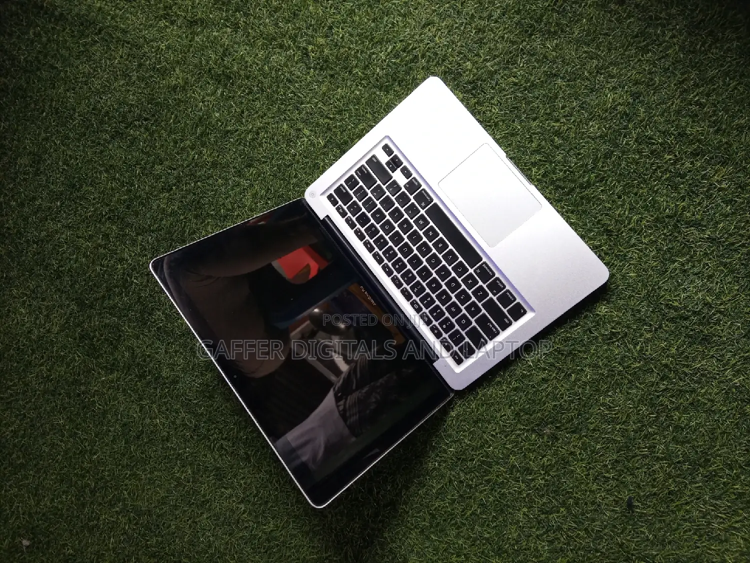 Laptop Apple MacBook Pro 2012 4GB Intel Core I5 HDD 500GB