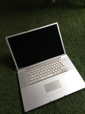 Laptop Apple MacBook 2009 2GB Intel Celeron HDD 72GB