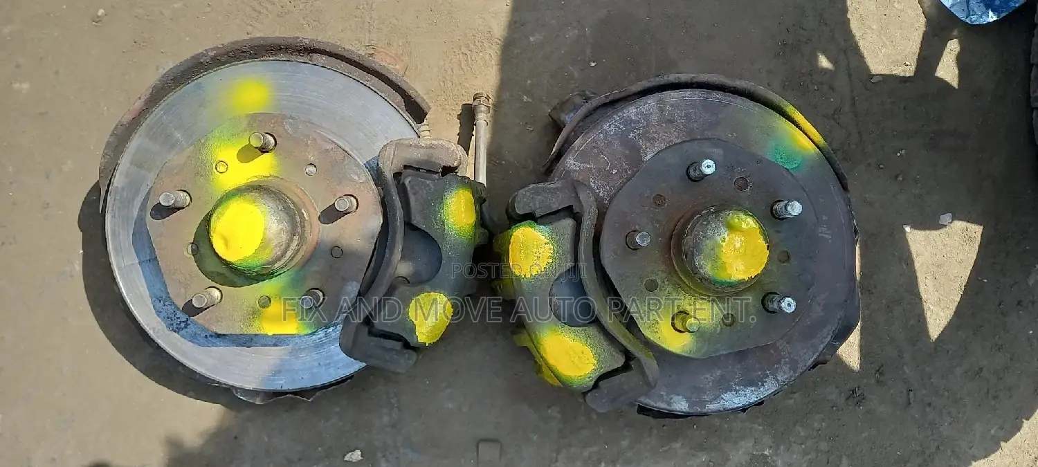 Toyota Fish/Hyundai H100/H200 Front Wheel Hub Pair Available