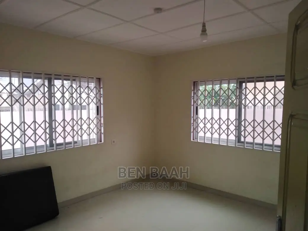 3bdrm House in Ben Properties, Ga East Municipal for Sale