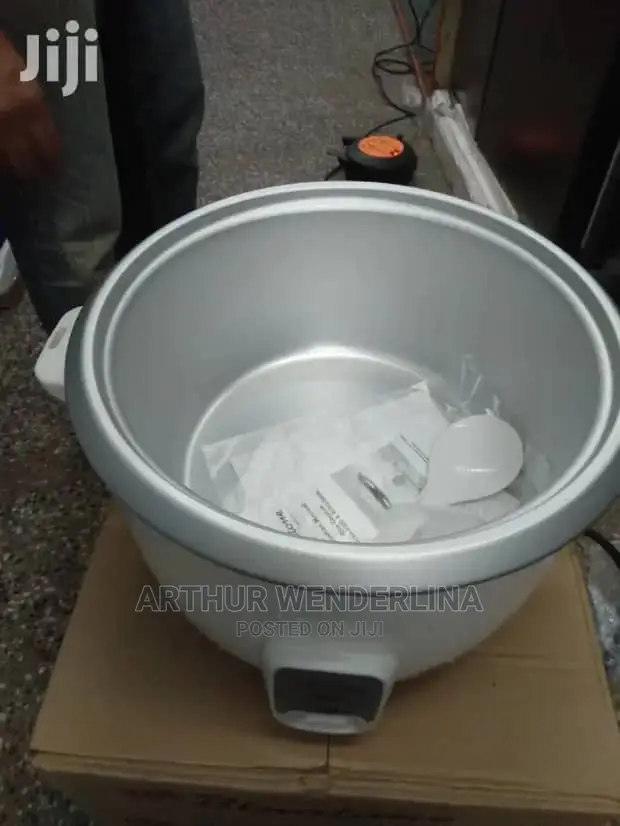 Quality Binatone 5.6liters Rice Cooker