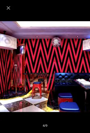 Wallpapers Installation Guy