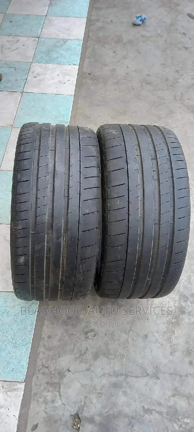 Mercedes Benz C220/C250/C300 TYRES Used and New Available
