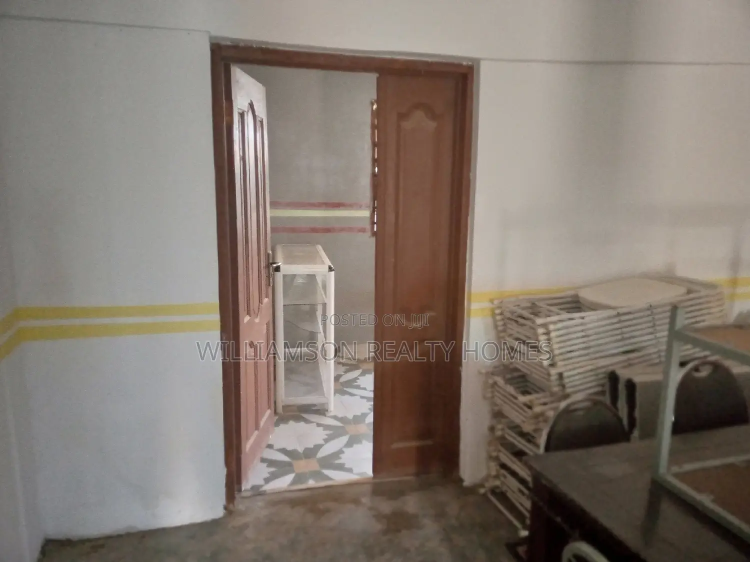 Mini Flat in Community 18, Spintex for rent