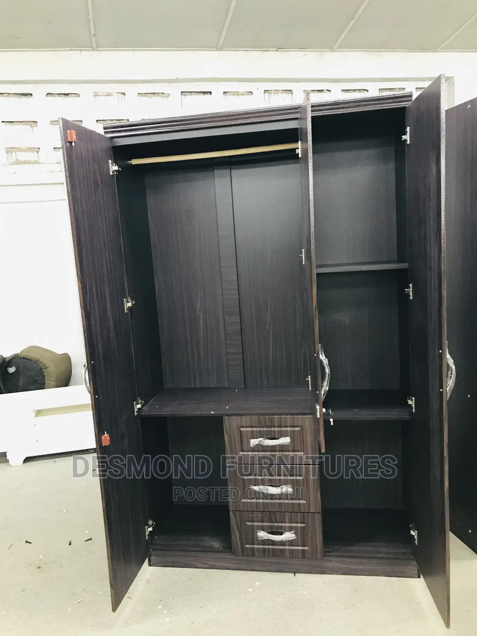 Three Doors Wardrobe With a Mirror Black