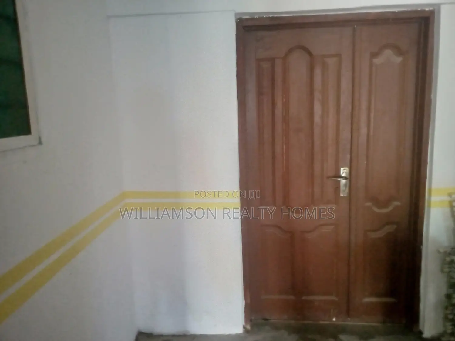 Mini Flat in Community 18, Spintex for rent
