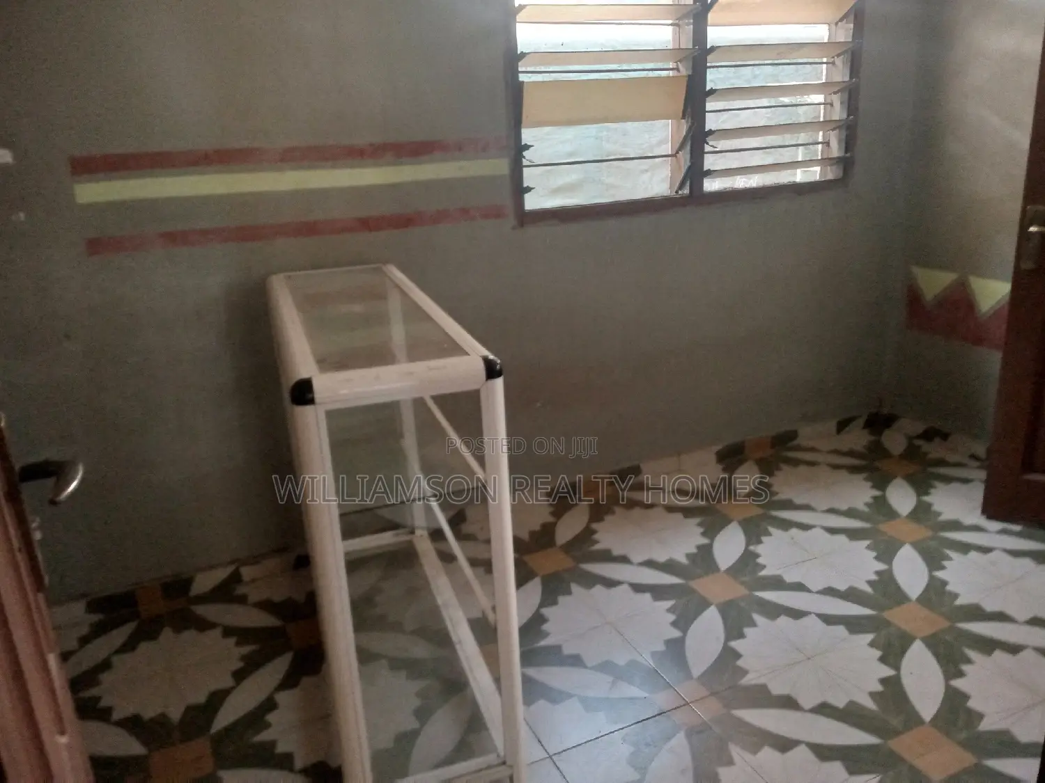 Mini Flat in Community 18, Spintex for rent