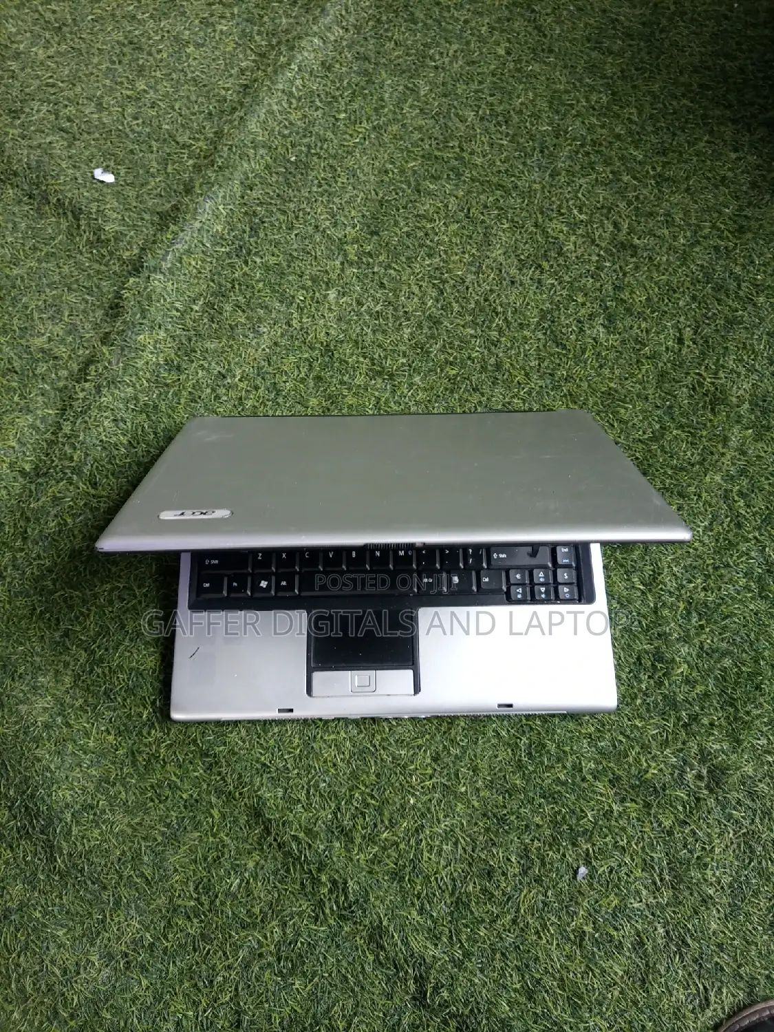 New Laptop Acer Apsire M3 581TG 2GB Intel Pentium HDD 128GB