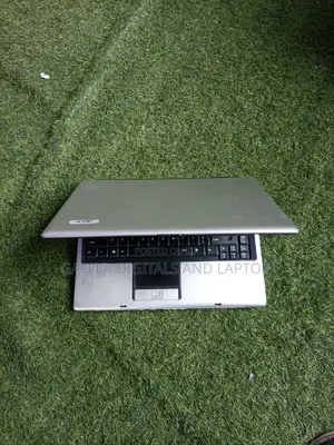 New Laptop Acer Apsire M3 581TG 2GB Intel Pentium HDD 128GB