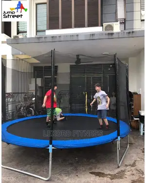 Trampoline 10ft