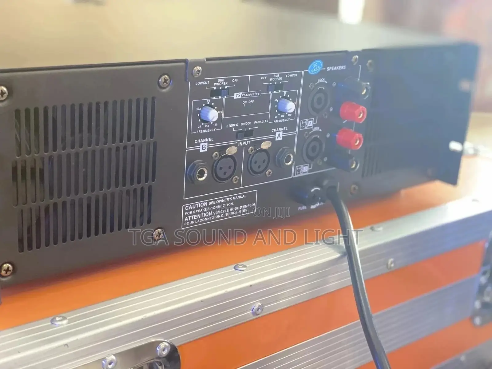 Ev P8300 Power Amplifier