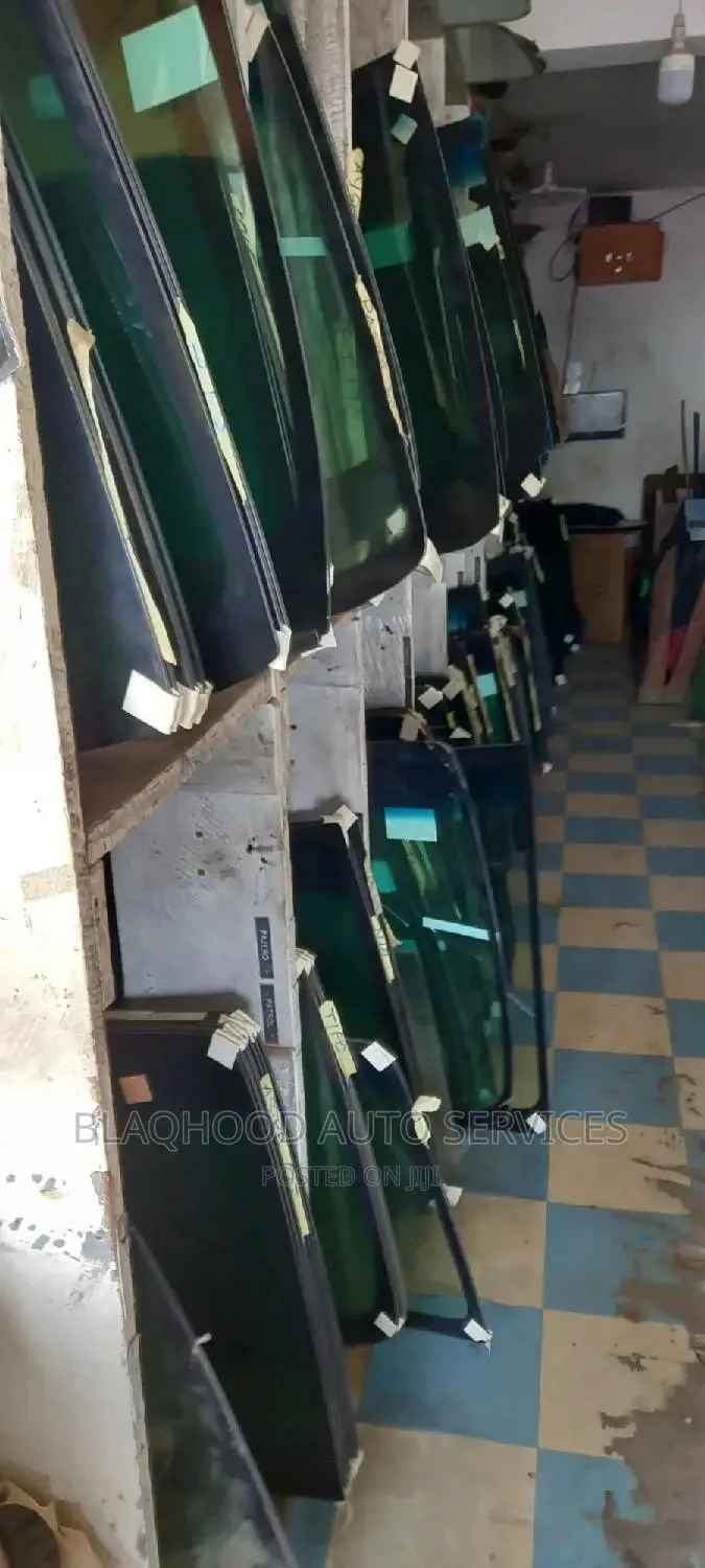 Windscreen Glass Front and Back for All Cars in Stock