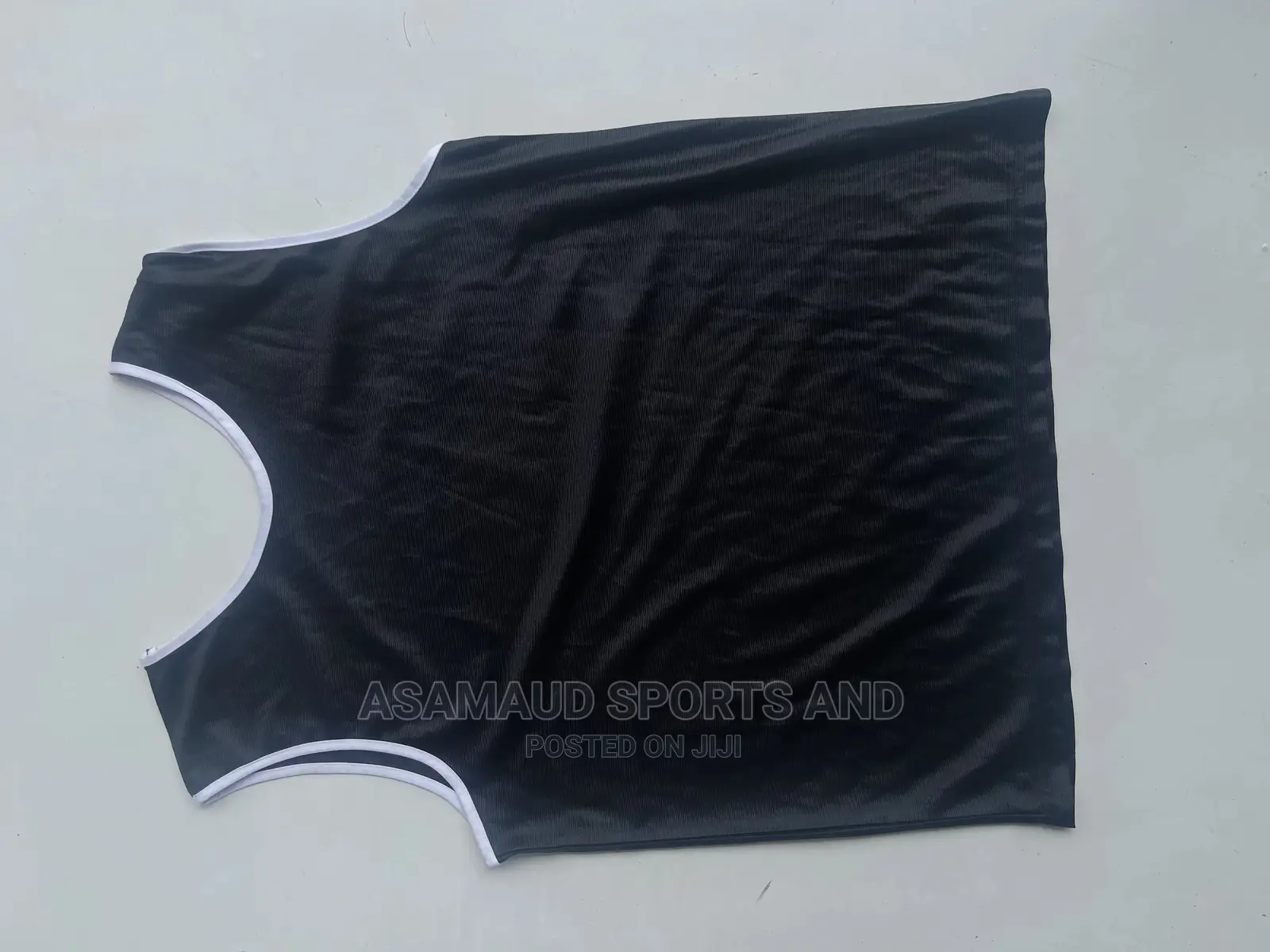 Original Plain Training Bibs at Cool Price