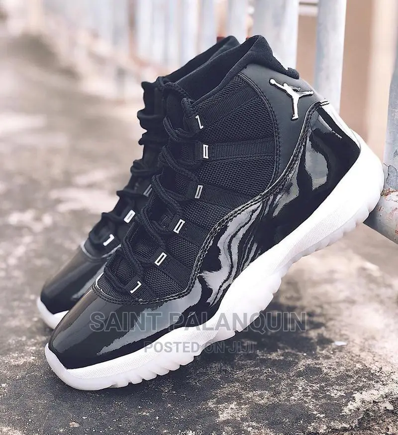 Retro 11 Black Nw