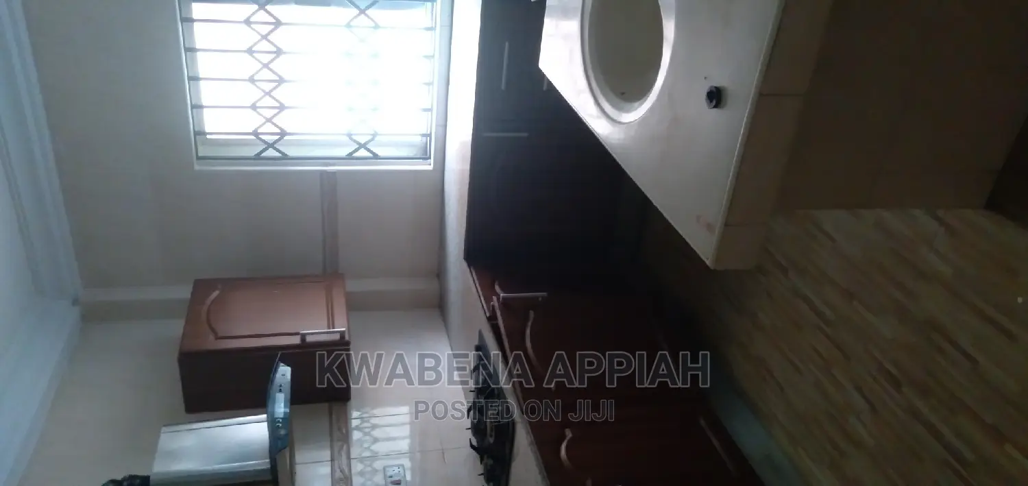 4bdrm House in Mark Estate At, Kumasi Metropolitan for rent