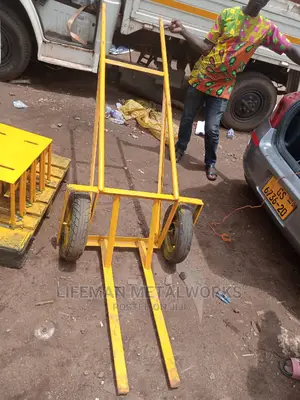 Movable Truck
