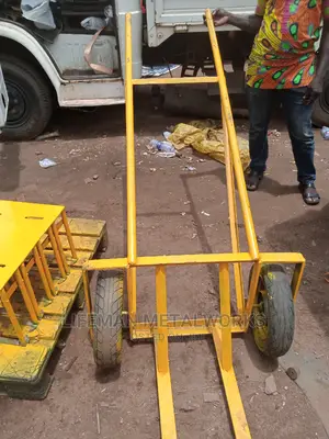 Movable Truck