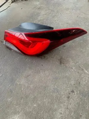 Elantra 2014 Taillights